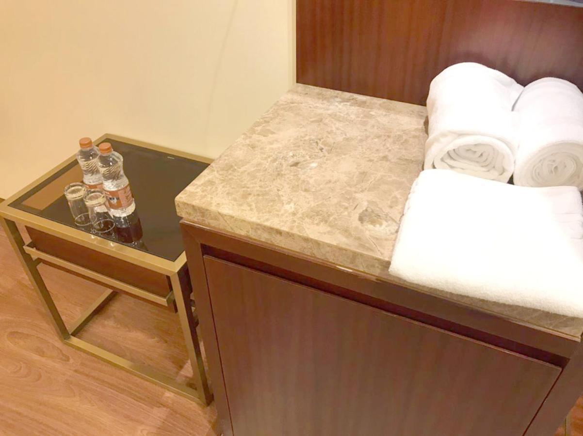 Kay-Em Spectra Hotel Τσενάι Εξωτερικό φωτογραφία